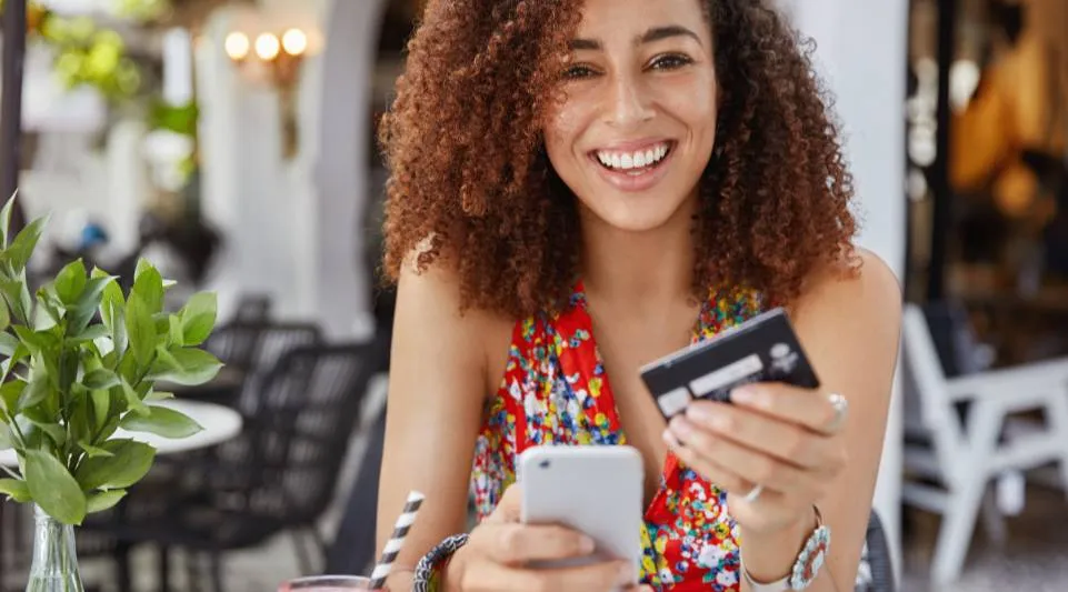Transforme o cashback do Nubank Ultravioleta em milhas